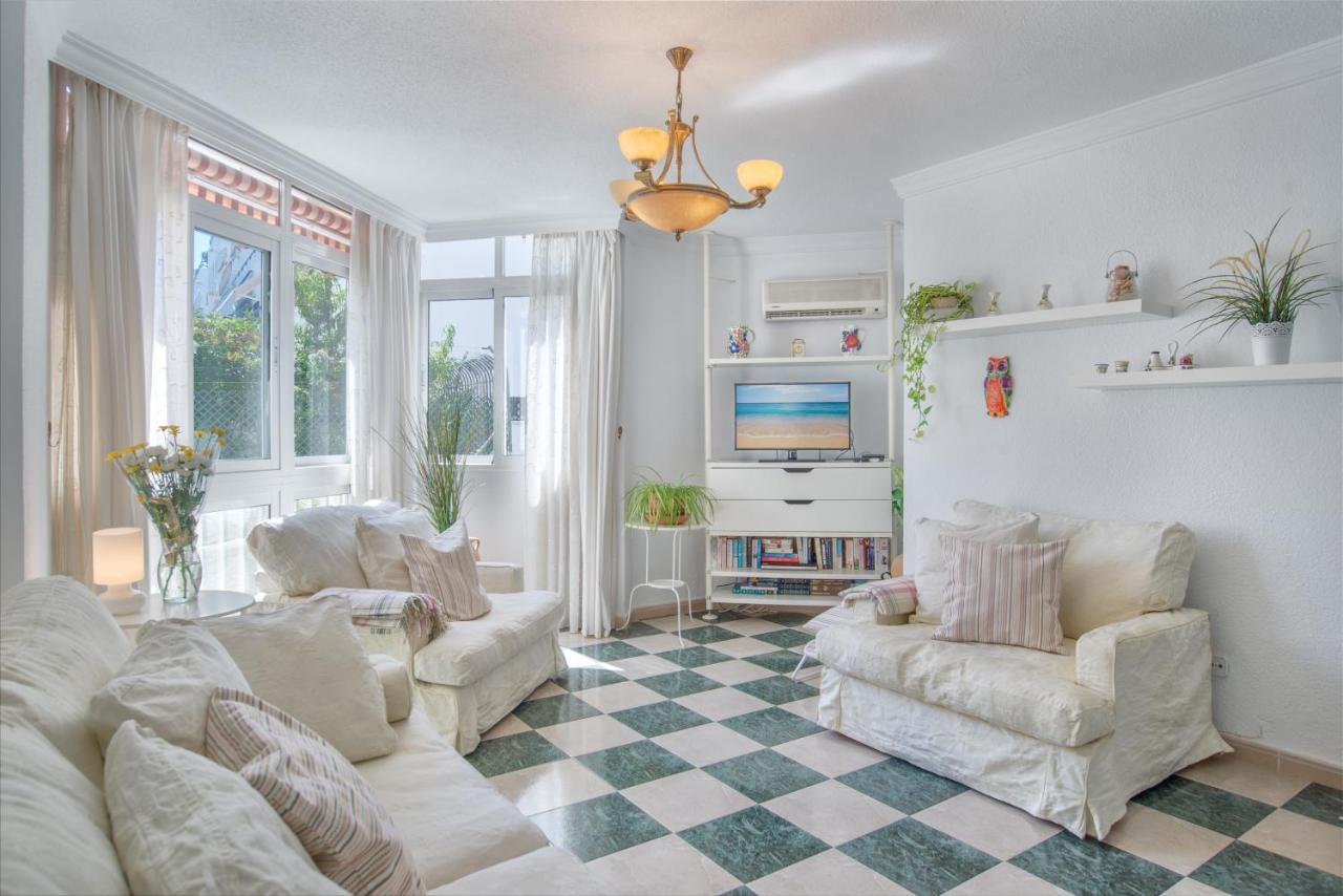 Apartamento De Sue - Parking Incluido! Torremolinos Dış mekan fotoğraf