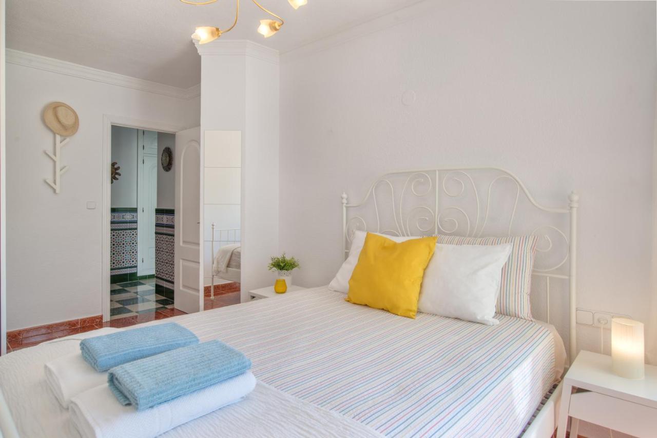 Apartamento De Sue - Parking Incluido! Torremolinos Dış mekan fotoğraf