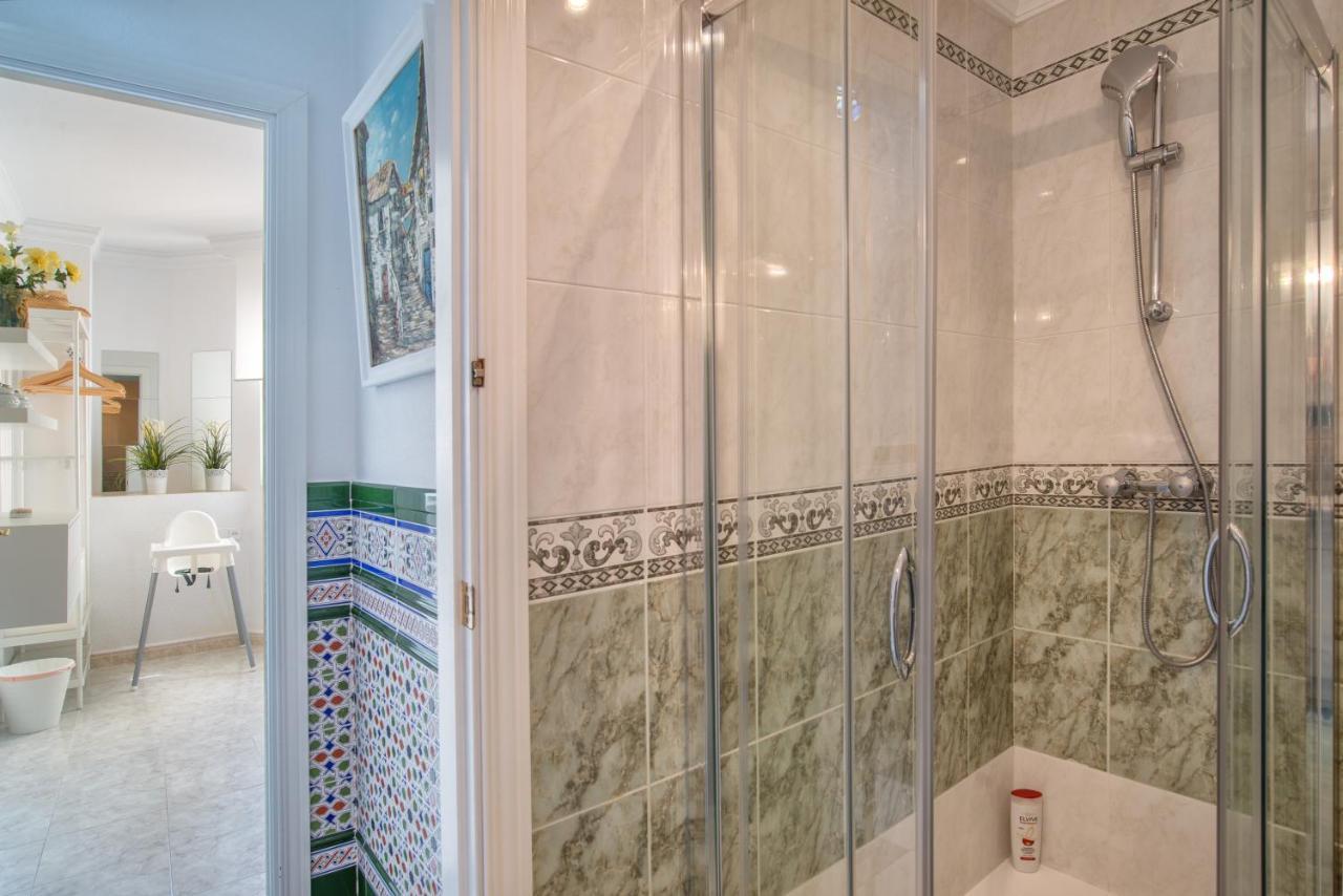 Apartamento De Sue - Parking Incluido! Torremolinos Dış mekan fotoğraf
